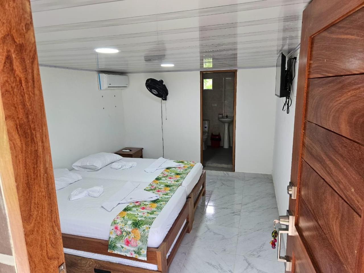 Hotel Nuquimar Экстерьер фото